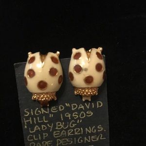 🐞Vtg DAVID HILL Enamel Ladybug Earrings Clip-On